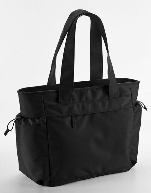 Studio Oversized Tote